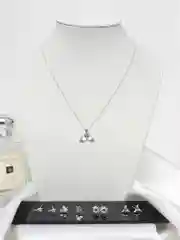 Серебряный набор сережек