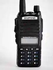 Портативная радиостанция Baofeng UV-82, 3 режима, 8 Вт / черная и радиус 10 км/ UHF VHF