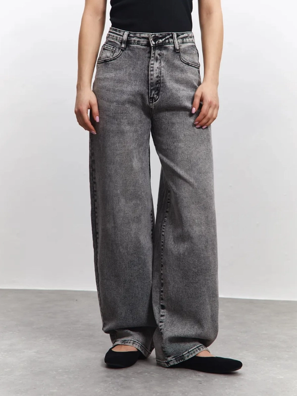 Олар ересектерге арналған бейнені өртеп жіберді