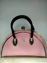 Сумка лаковая