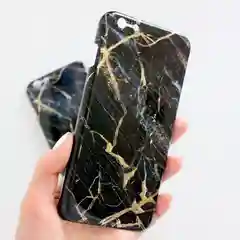 Черный чехол для iPhone