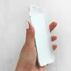 Чехол для iPhone