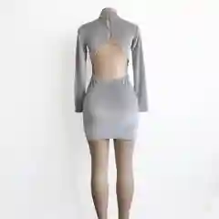 Платье из корейского бархата с открытой спиной
